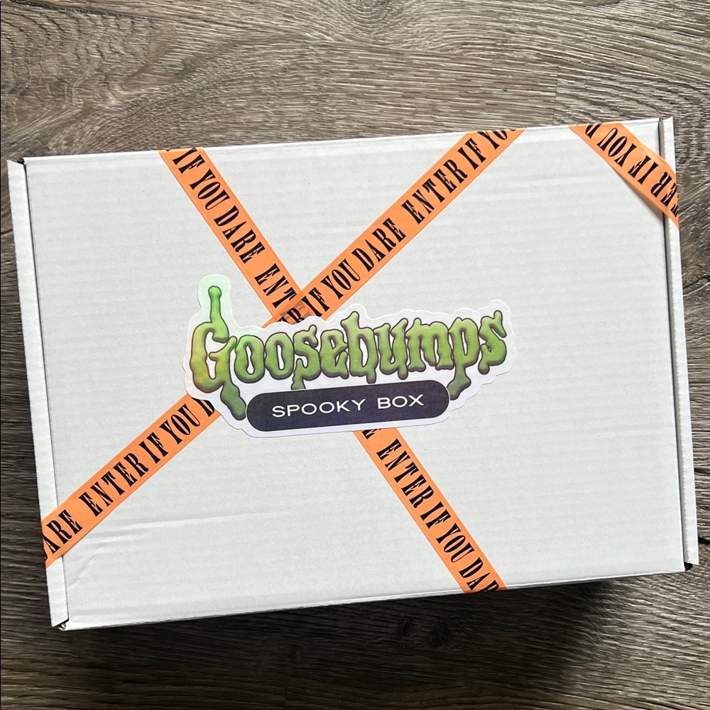 GOOSEBUMPS SPOOKY BOX! Box of Creepy fun GREAT Halloween gift! 🎃 👻 RETRO VINTAGE - Picture 10 of 10